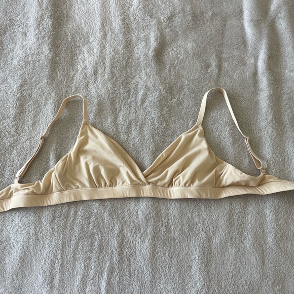 Skims Fits Everybody Crossover Bralette Size Small - Picture 1 of 4